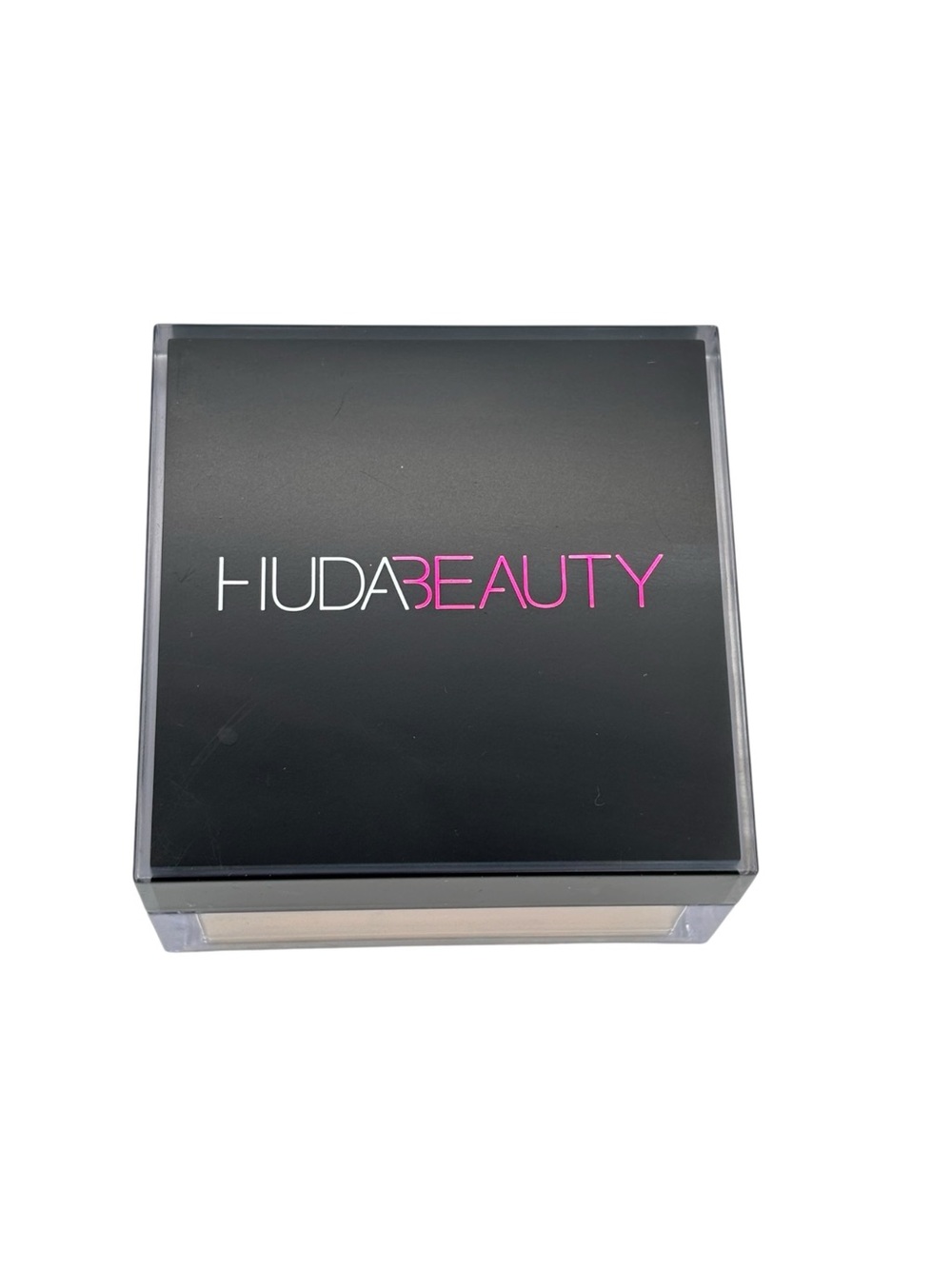 Huda Beauty Easy Bake Loose Baking & Setting Powder in Blondie